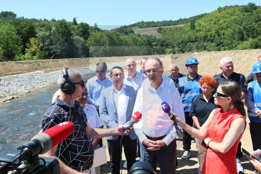 409859_vranje-vrla-macut_iff.jpg