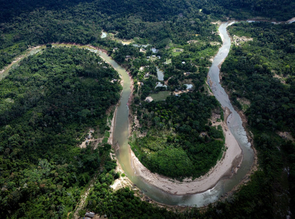 409894_brazil-amazon-indigenous-crime_f.webp