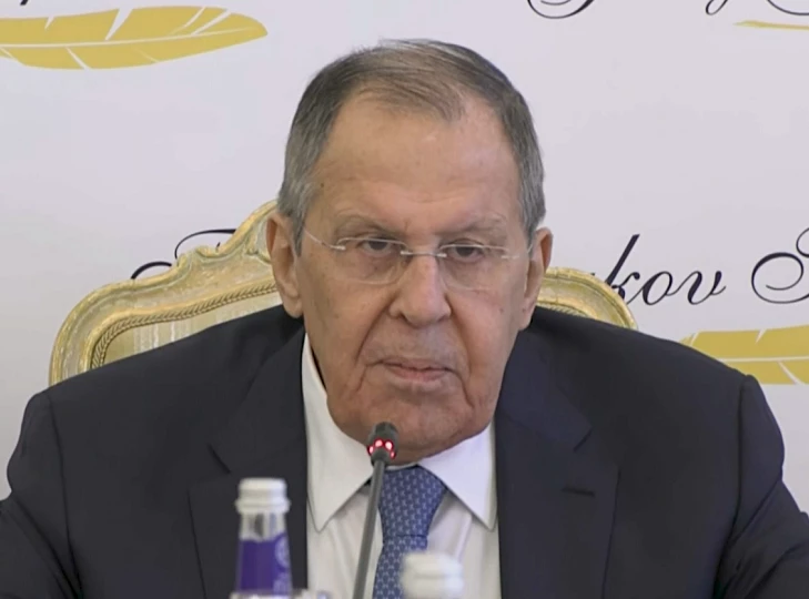 371419_лавров_ф.wебп