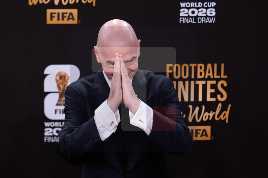 410150_wcup-fifa-investors-soccer_iff.jpg