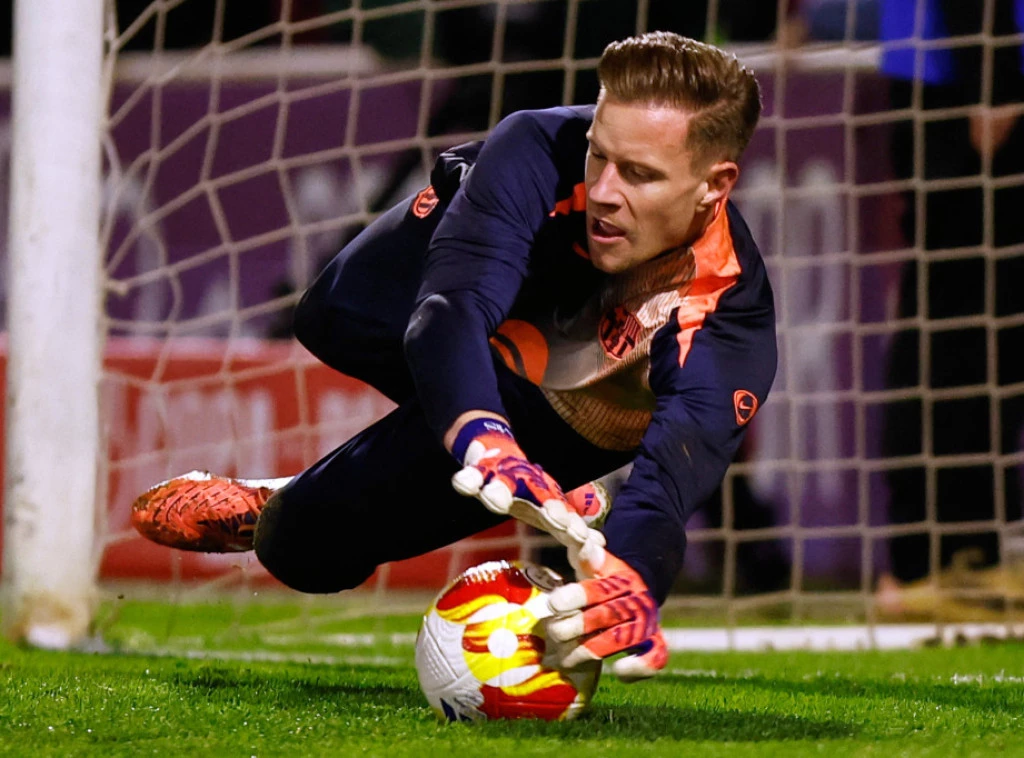 410975_soccer-ajax-ter-stegen_f.webp