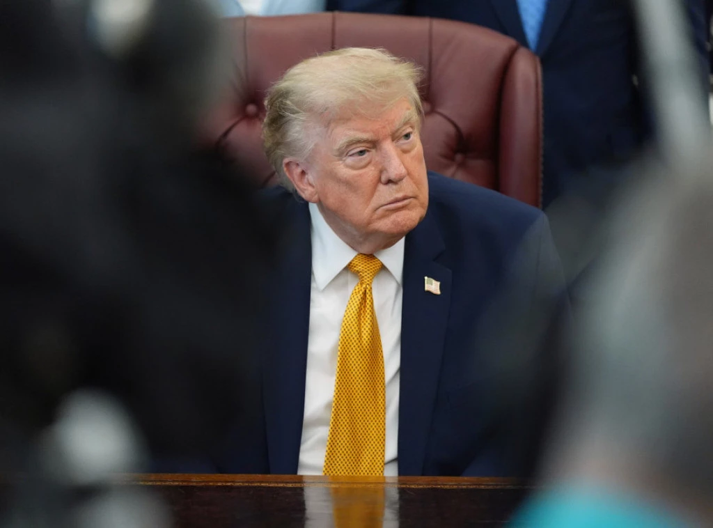411246_trump_f.webp