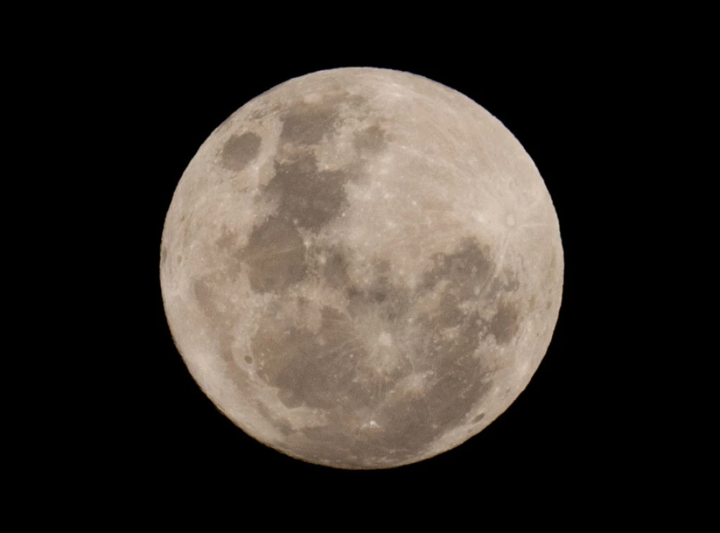 411264_spacex-moon-crash_f.webp