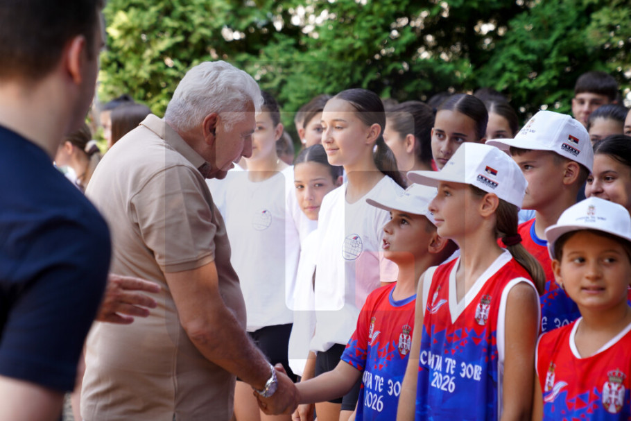 411989_srbijatezove-deca-stankovic_iff.jpg