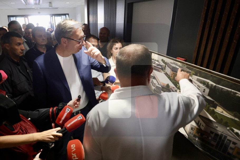 416015_kbc-npazar-vucic_iff.jpg