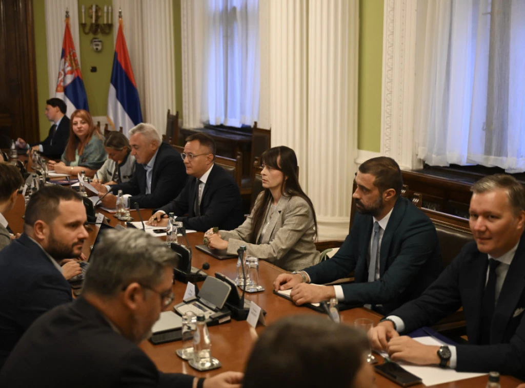 416025_apostolovic-eu-operativnitim_f.webp