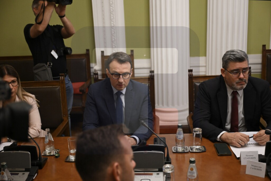 416032_apostolovic-eu-operativnitim_iff.jpg