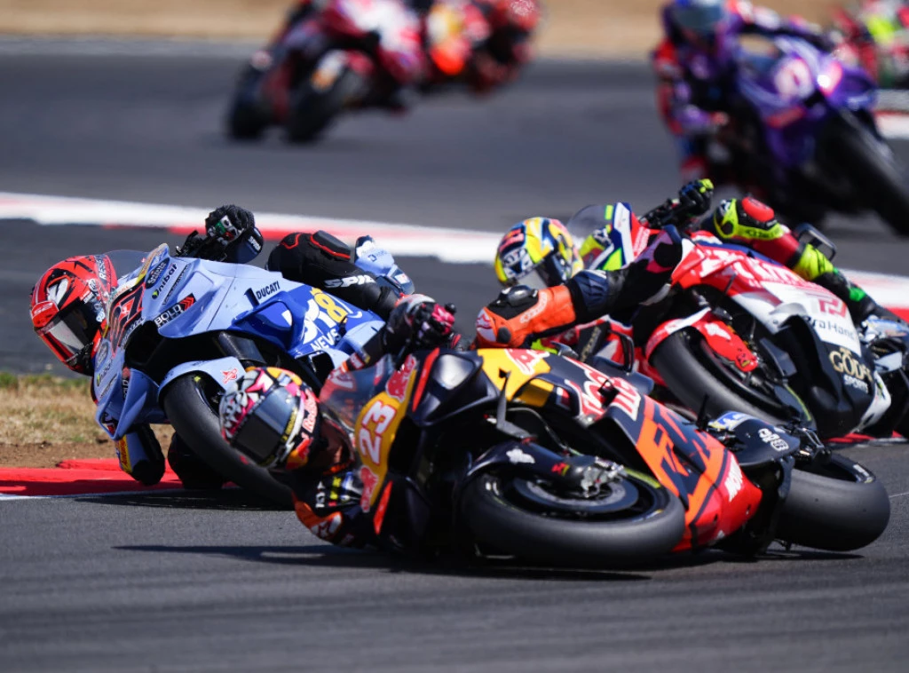 416050_britain-motogp_f.webp