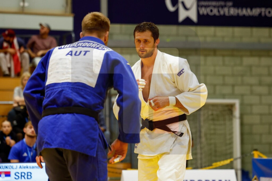 416060_gasic-kukolj-cestitka_iff.jpg