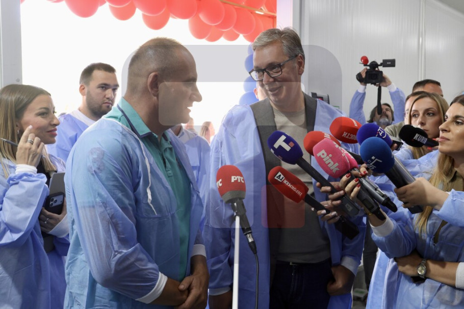 416312_rasinskiokrug-poseta-vucic_iff.jpg