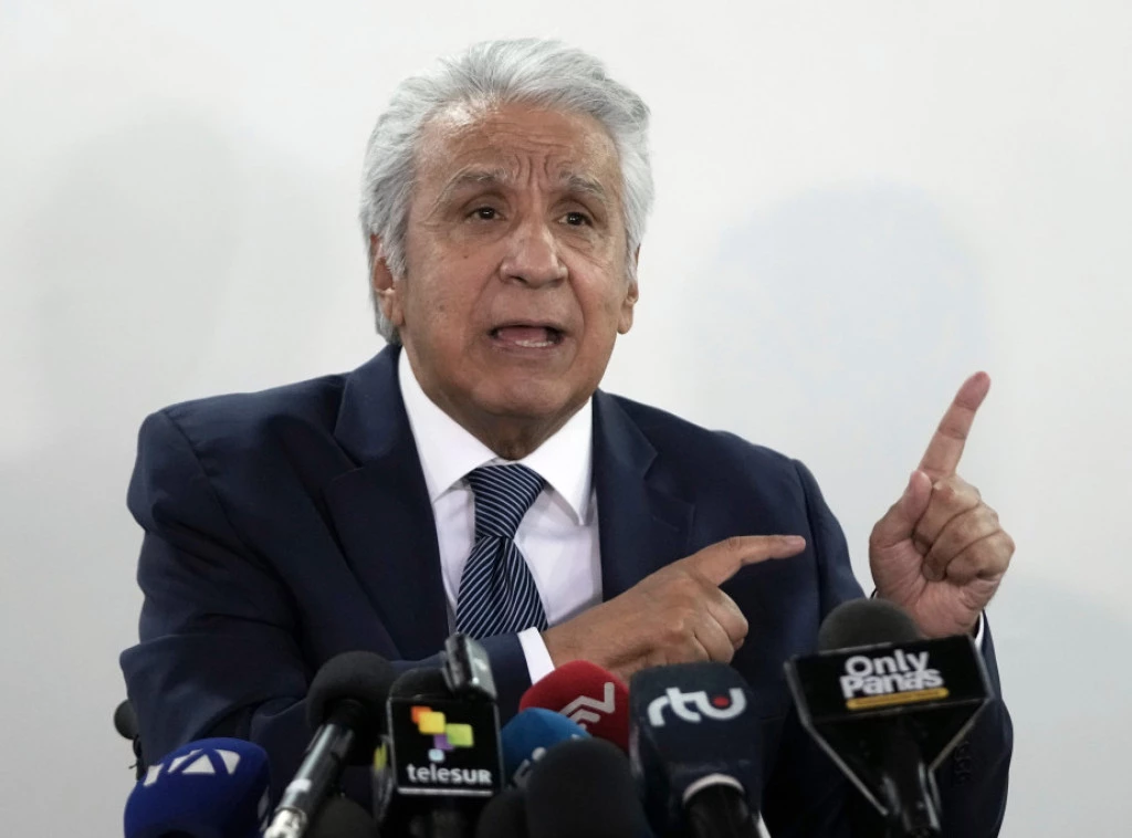 417365_ecuador-ex-president-trial_f.webp