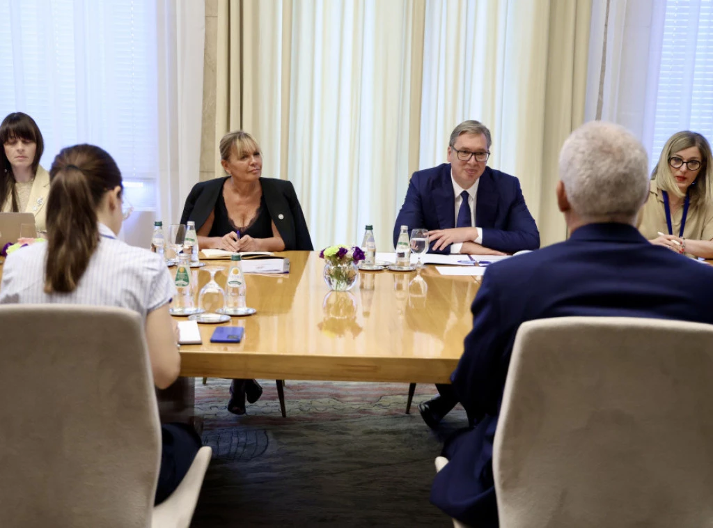 418352_vucic-konferencija-kuba_f.webp