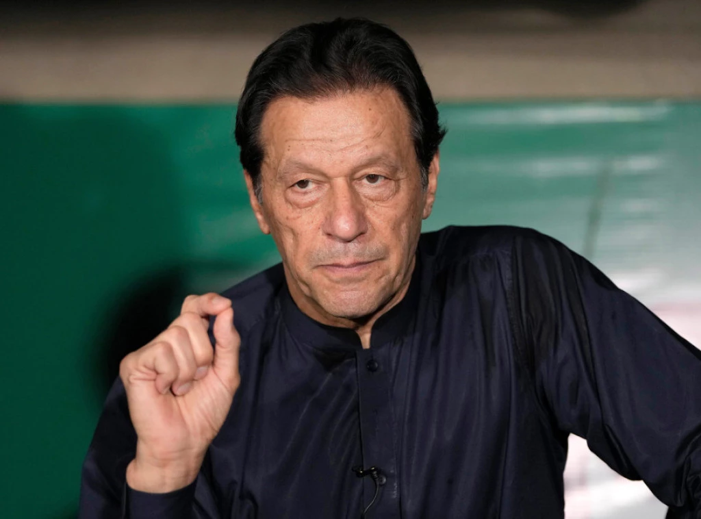 418494_pakistan-imran-khan_f.webp