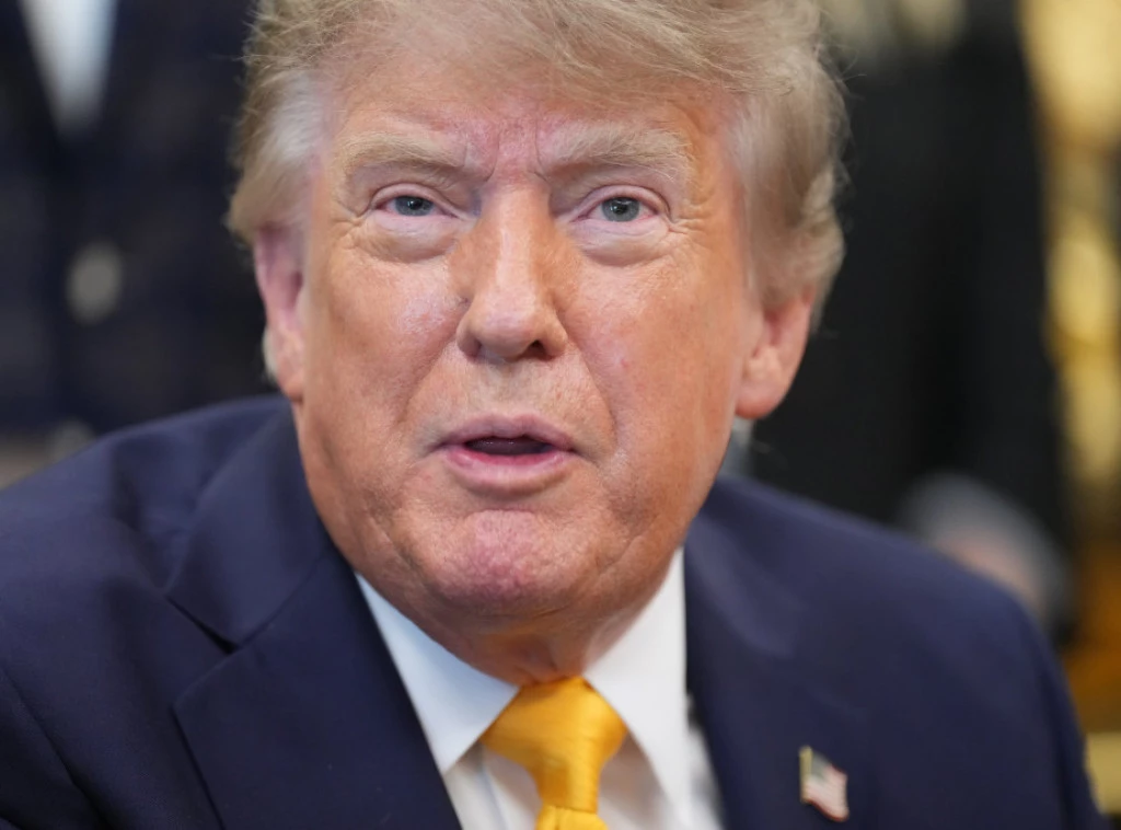 419578_trump_f.webp