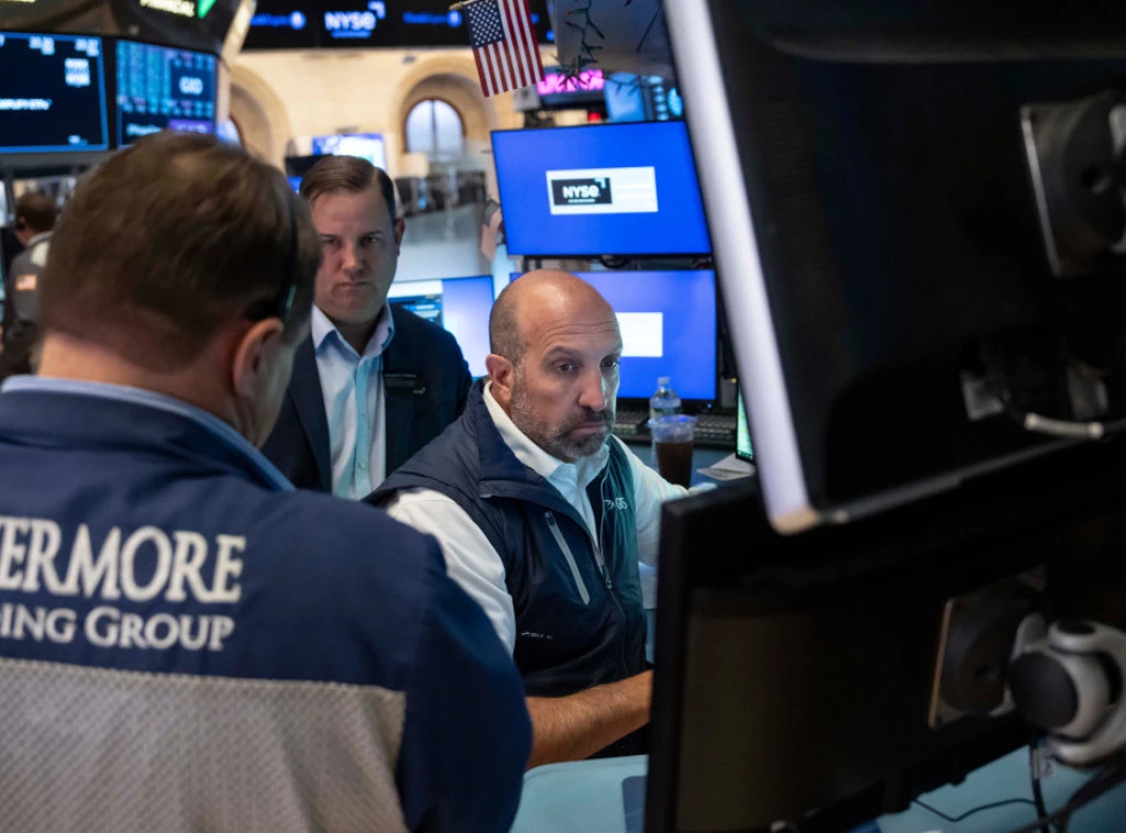 419583_financial-markets-wall-street_f.webp